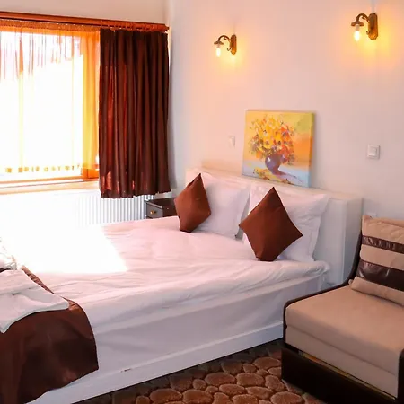 семеен света марина 2*