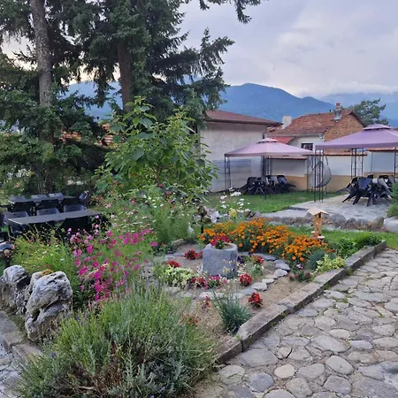 Hotel семеен света марина