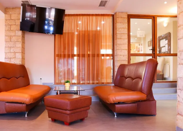 семеен света марина Хотел 2*