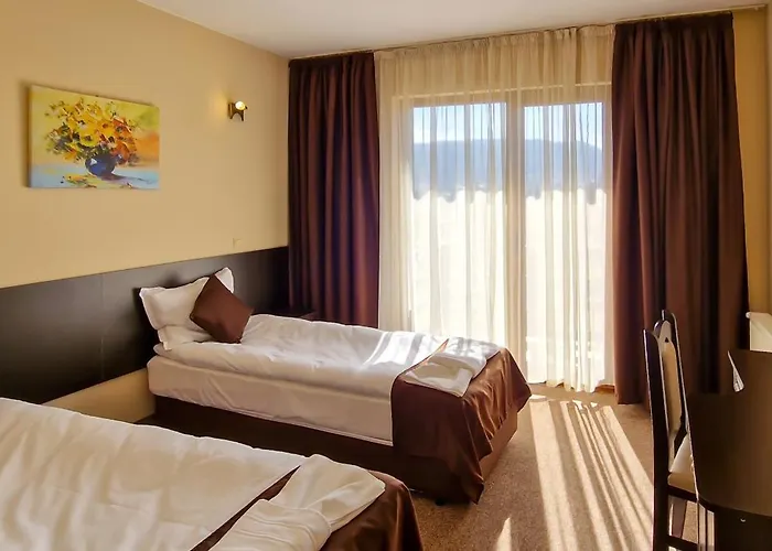 семеен света марина Добринище